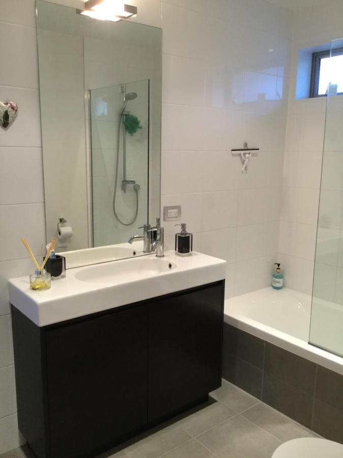 Bed & Breakfast In The Heart Of Fendalton 基督城 外观 照片
